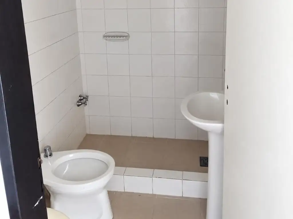 Foto de ALQUILER EN FUNES | LOCAL NEGOCIO O ACTIVIDAD PROFESIONAL, imagen 4