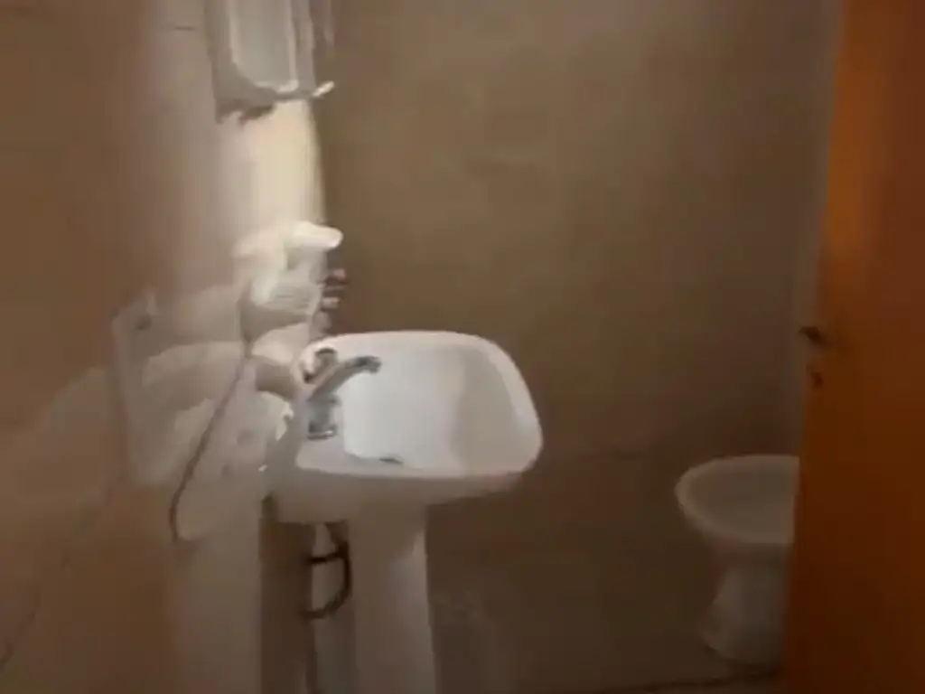 Foto de ALQUILER – DEPARTAMENTO 1 DORMITORIO EN PLENO CENTRO, imagen 3