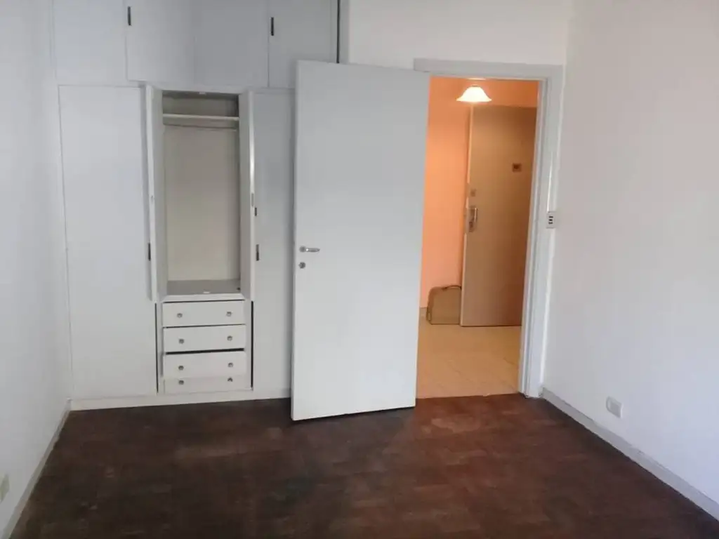 Foto de 2 Ambientes con MUY BAJAS EXPENSAS, imagen 1