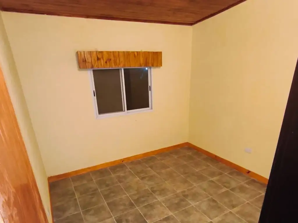 Foto de ALQUILER – DEPARTAMENTO 1° BERAZATEGUI, imagen 2