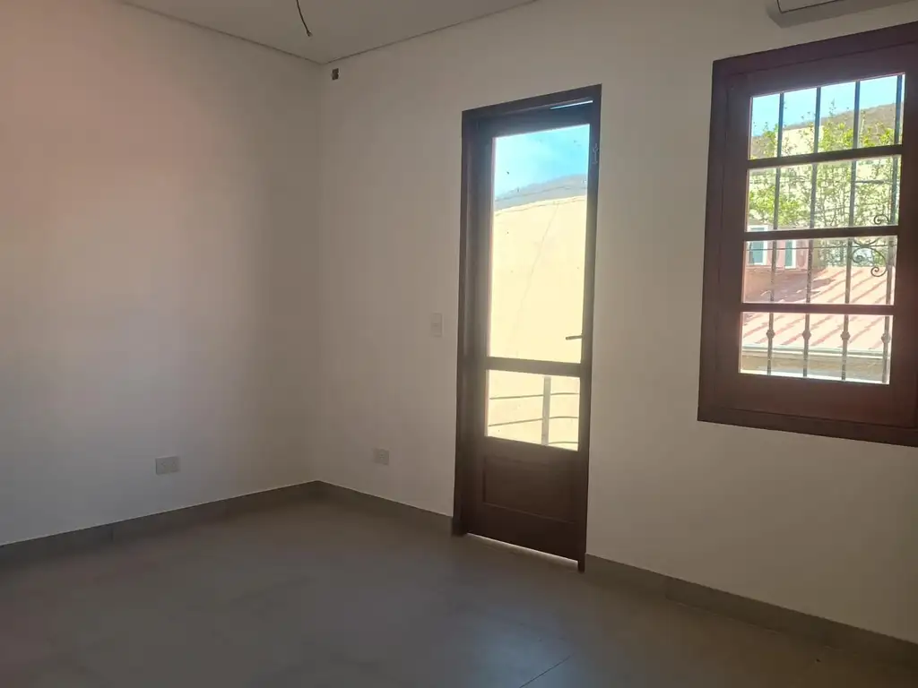 Foto de 3 OFICINAS EN ALQUILER en CALLE RIVADAVIA, imagen 2