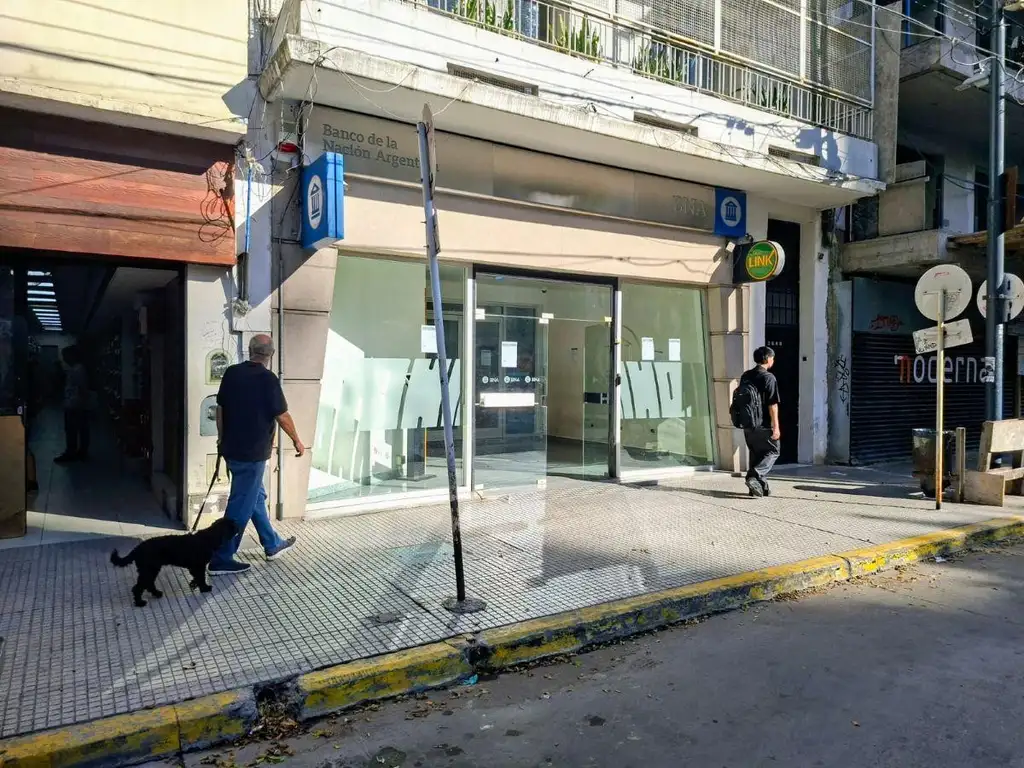 Foto de Local Comercial en Belgrano - Sobre Av Monroe Fte H Pirovano, imagen 3