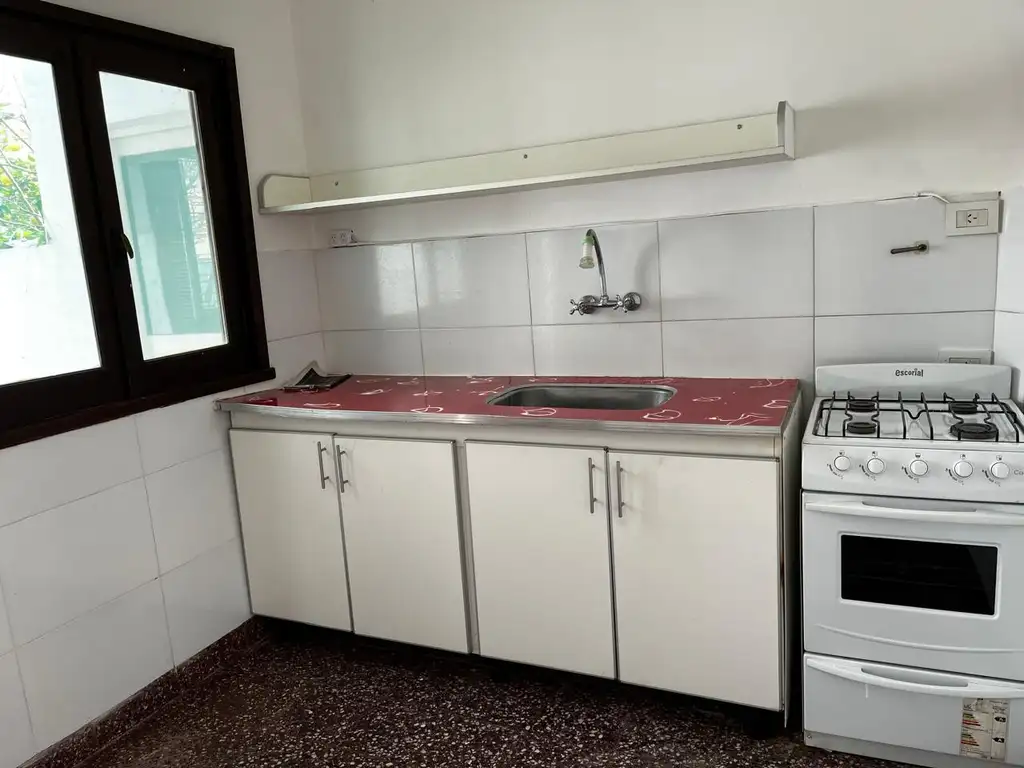Foto de PH dos ambientes en alquiler, imagen 1
