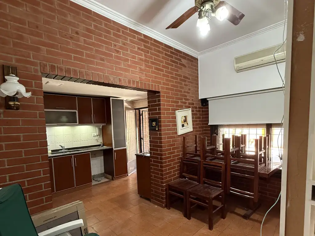 Foto de Impecable chalet c/patio y cochera, imagen 2