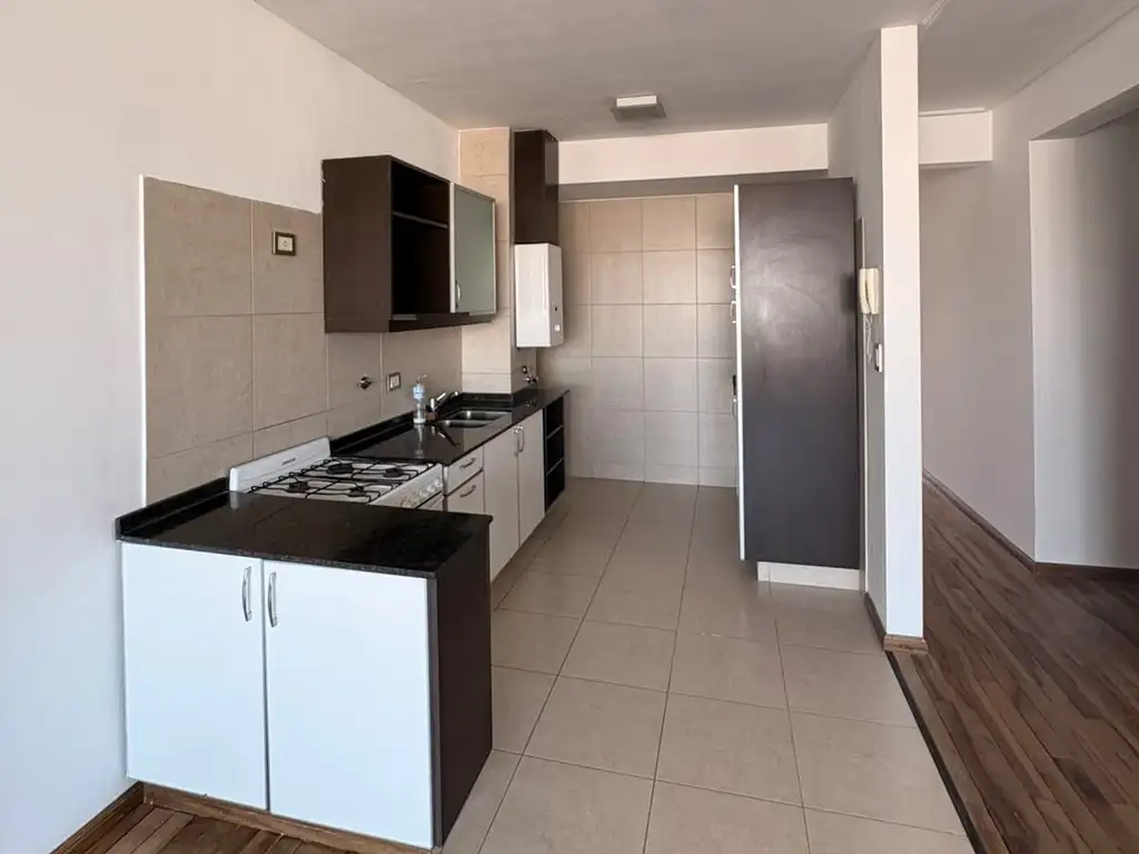 Foto de Departamento 1 dormitorio con cochera, imagen 4