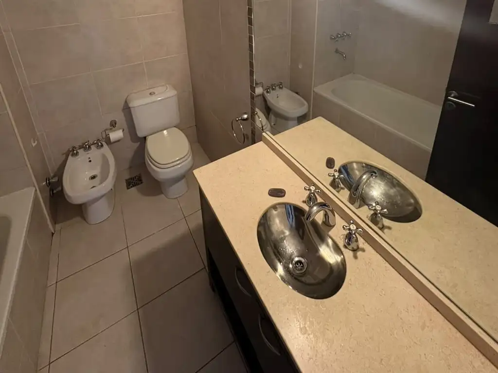 Foto de Departamento 1 dormitorio con cochera, imagen 3