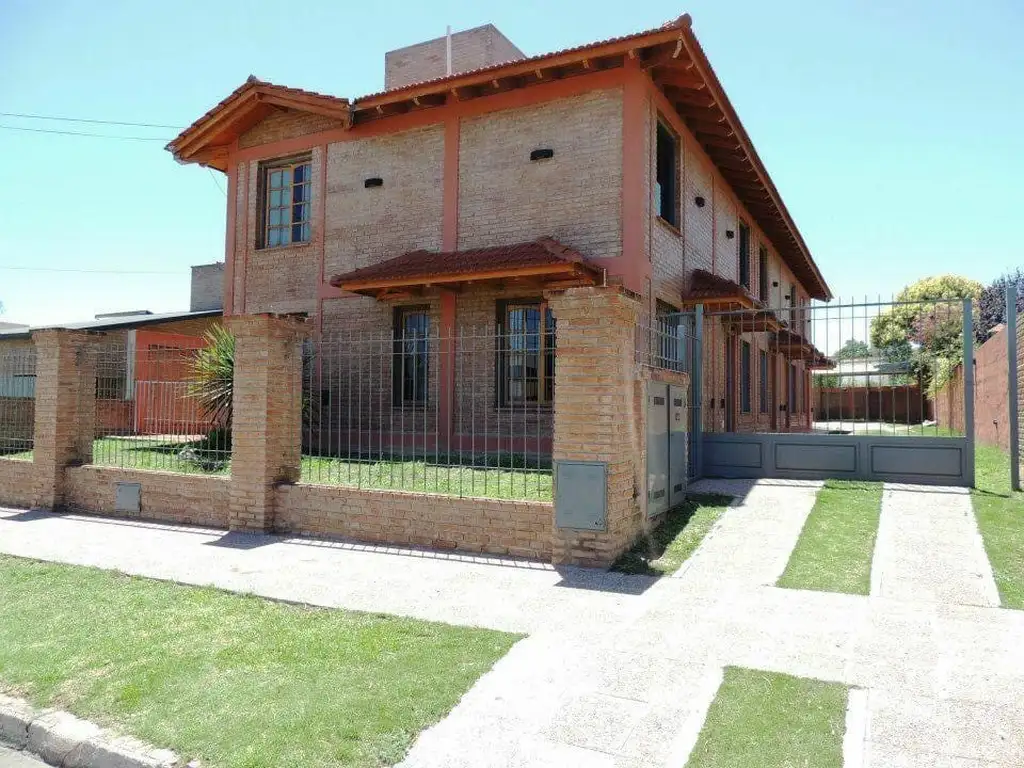 Foto de Complejo 5 Duplex amoblados apto inversor., imagen 1