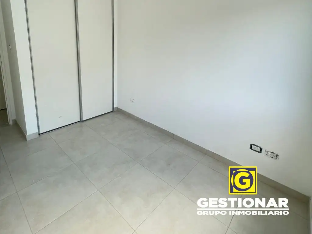 Foto de Departamento en alquiler en Valentín Alsina, imagen 3