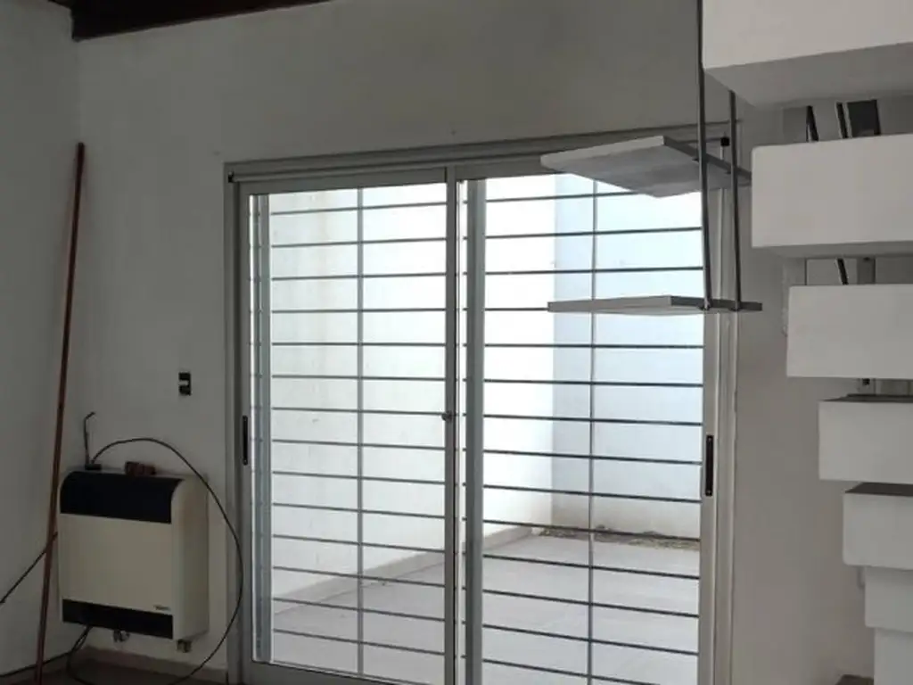 Foto de Alquiler departamento dos ambientes con cochera, imagen 1