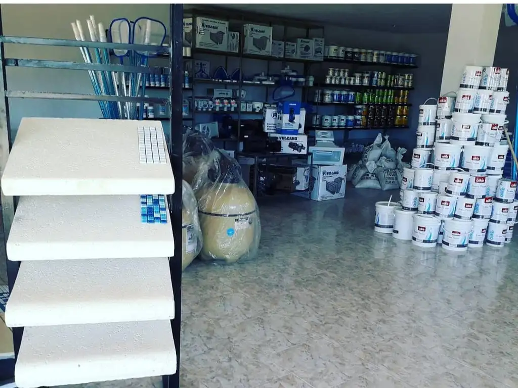 Foto de IMPORTANTE PROPIEDAD COMERCIAL Y VIVIENDA EN VENTA – PARQUE SAKURA, imagen 4