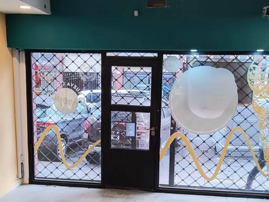 Foto de Local comercial en alquiler ubicado en Avellaneda centro, imagen 5