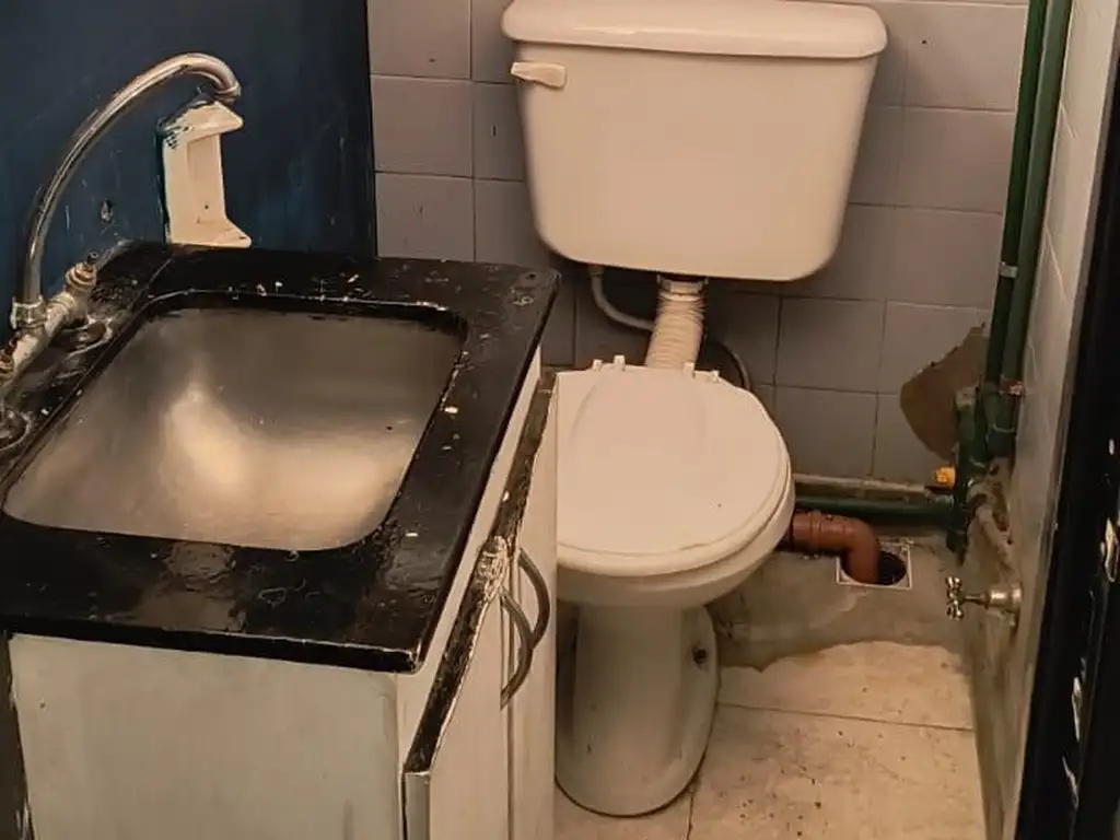 Foto de Local comercial en alquiler ubicado en Avellaneda centro, imagen 2