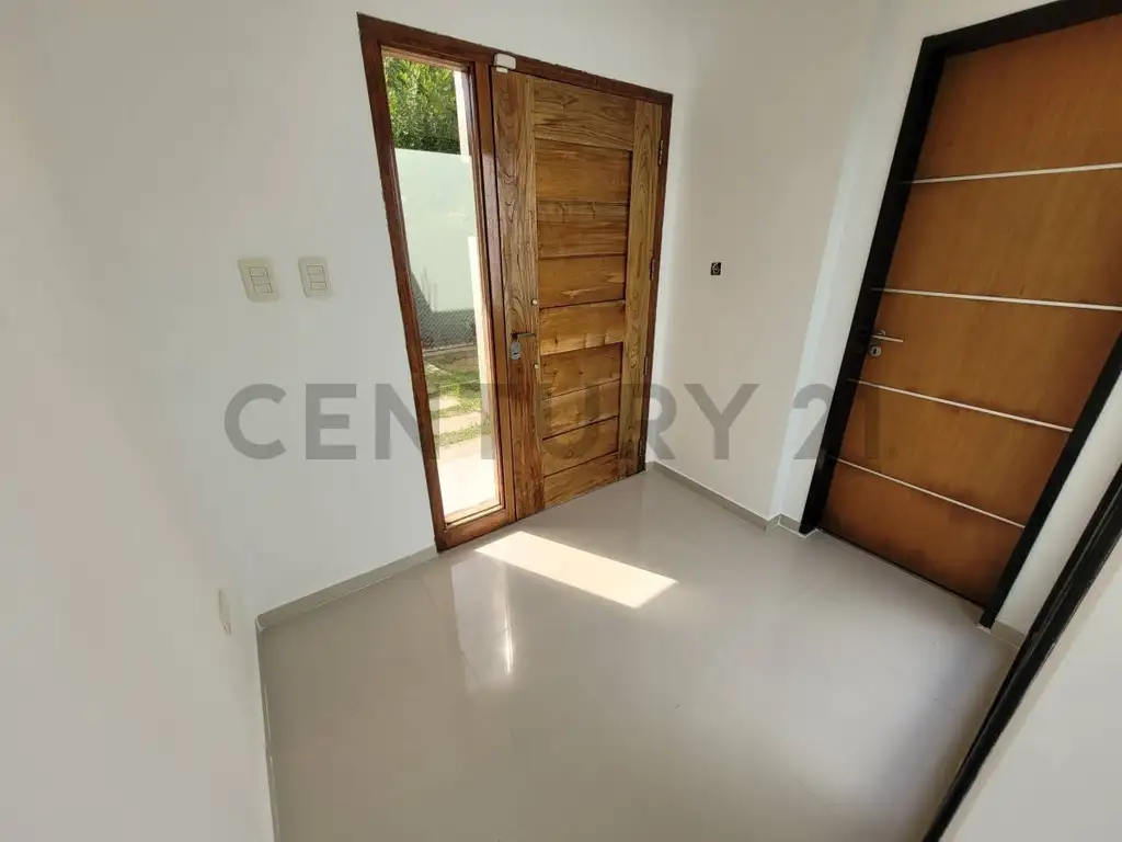 Foto de Casa de 1 Dormitorio en Venta en City Bell, imagen 4