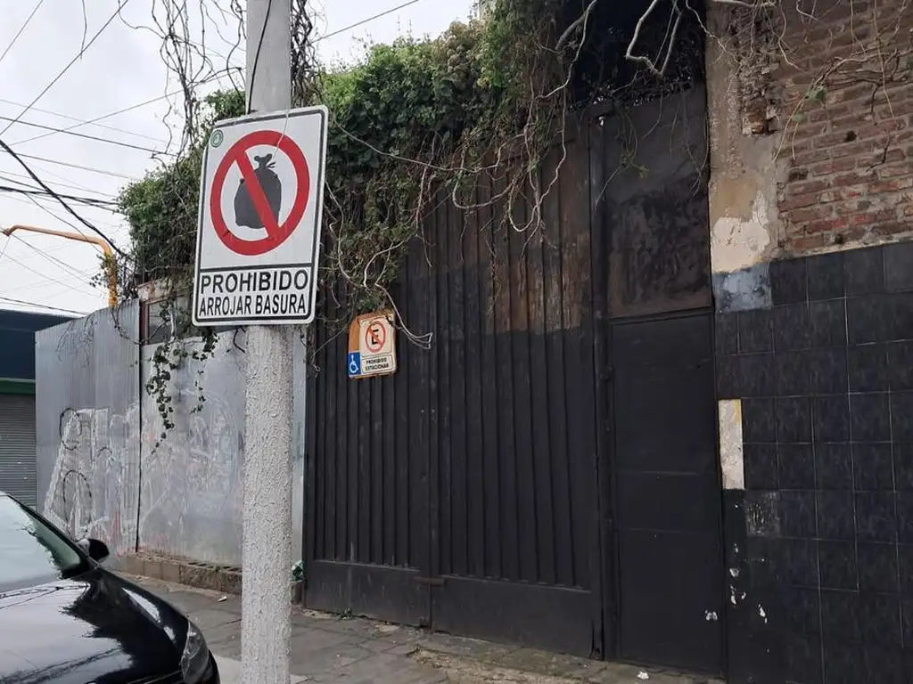 Foto de chile 889. Galpón en Piñeyro. Avellaneda., imagen 2
