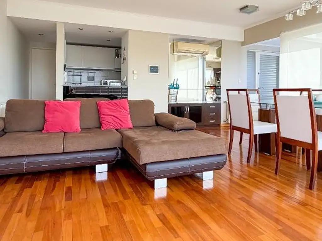 Foto de HERMOSO DEPARTAMENTO AMUEBLADO CON INCREIBLE VISTA!, imagen 3