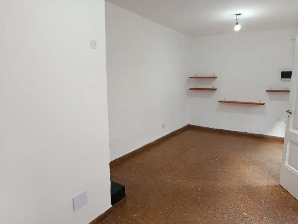 Foto de Casa PH al fondo 3 Ambientes - Haedo, imagen 2