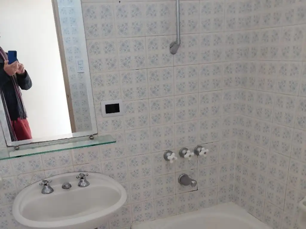 Foto de SEMIPISO DE 3 AMBIENTES Y DOS BAÑOS, imagen 2