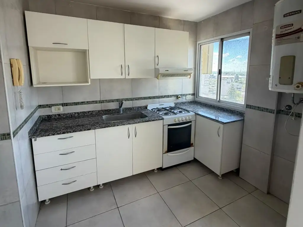 Foto de Departamento en alquiler en Centro (Campana) - 2 dormitorios, imagen 2