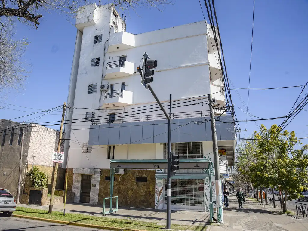 Foto de DEPARTAMENTO EXTERNO CON BALCÓN, imagen 5