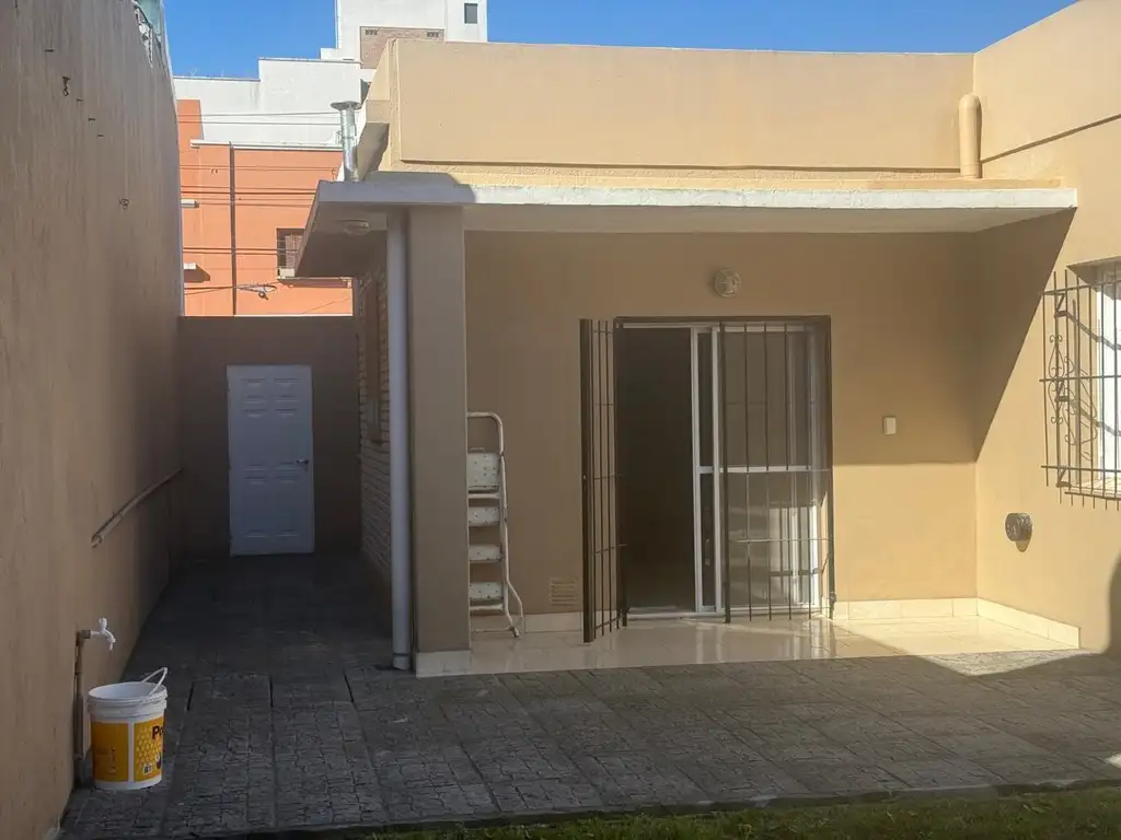 Foto de Casa Chalet en Alquiler en Zárate, G.B.A. Zona Norte, Argentina, imagen 2
