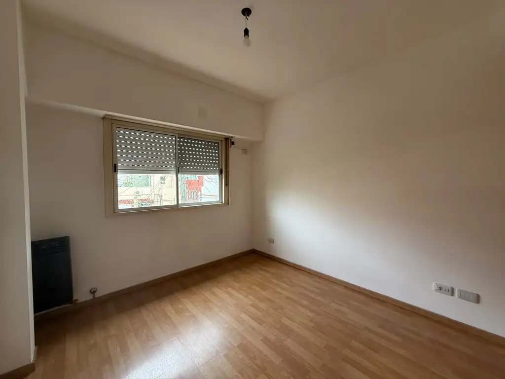 Foto de Alquiler Dúplex 3 Ambientes al Frente con Balcón Aterrazado – Mataderos, imagen 5