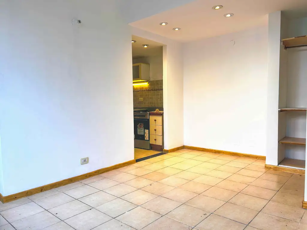 Foto de Comodo monoambiente en barrio Alberto Olmedo, imagen 3