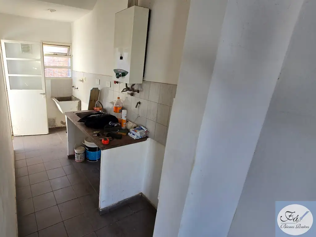 Foto de Casa en alquiler c/ cochera en San Luis, imagen 4