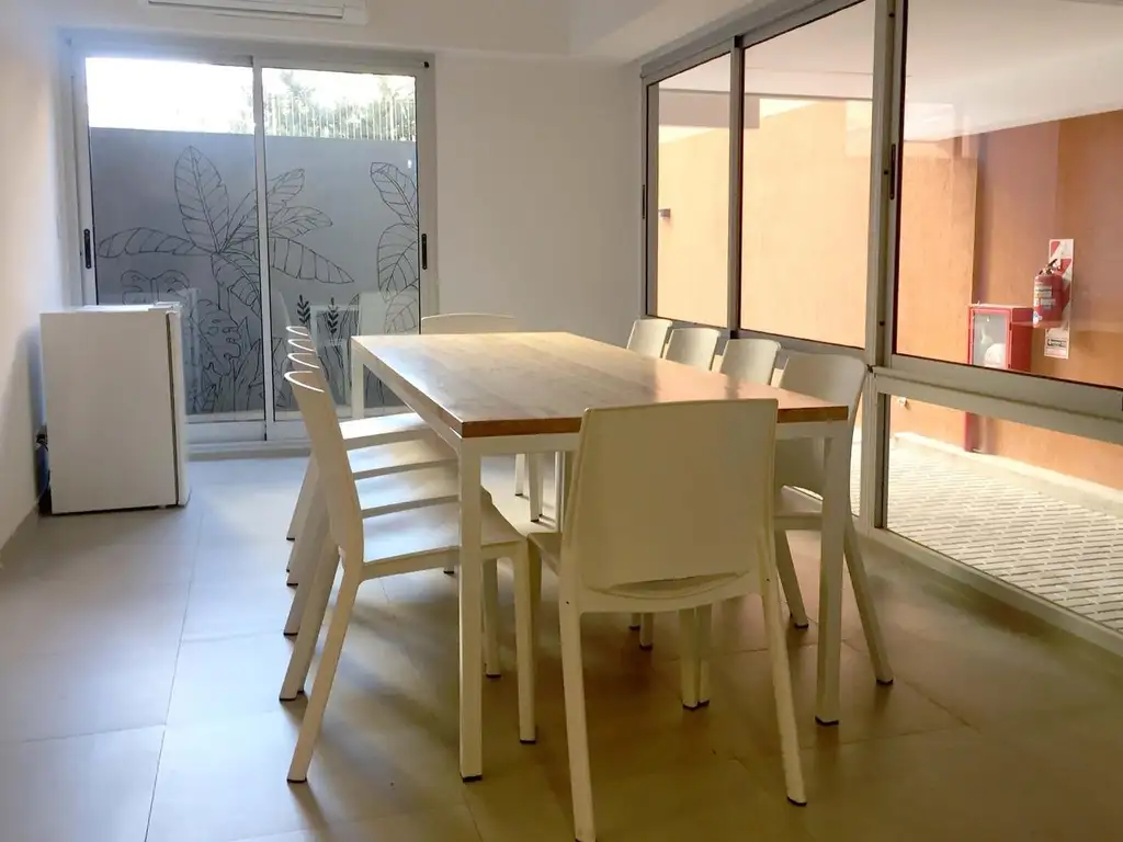 Foto de 2 AMB - CON PATIO - AL FRENTE - MUY AMPLIO Y LUMINOSO, imagen 1