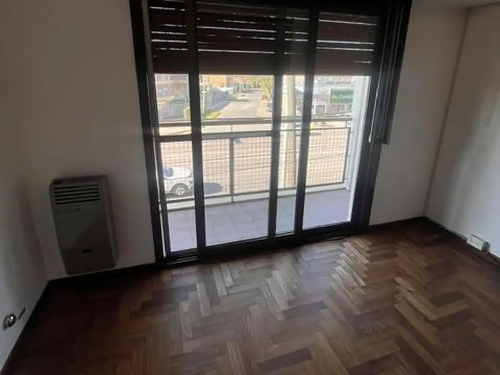 Foto de Amplio departamento en alquiler en General Pacheco - 3 dormitorios c/, imagen 3