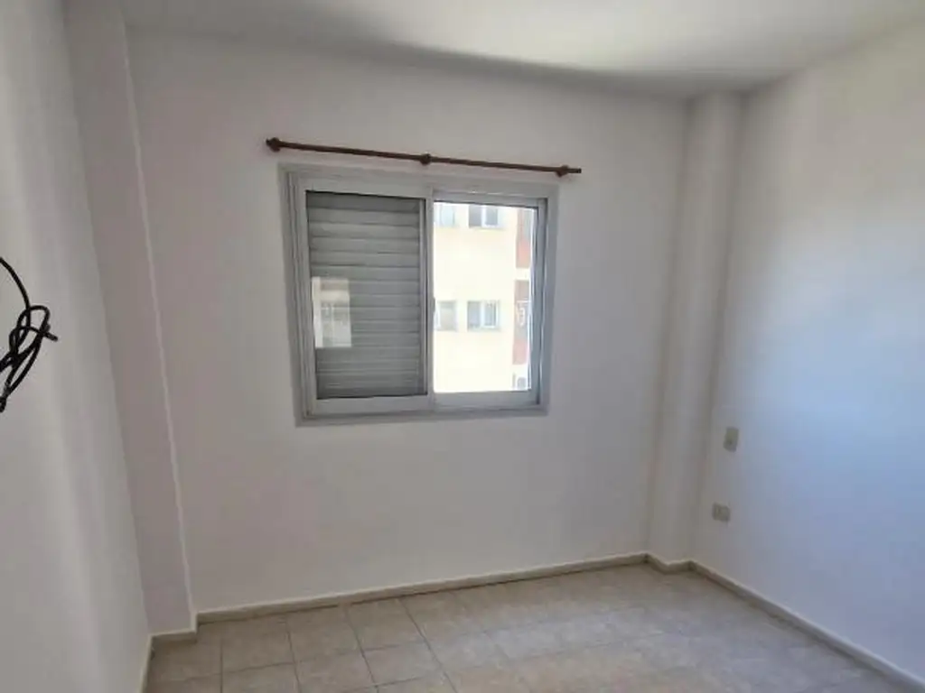Foto de DEPARTAMENTO DE 2 HABITACIONES - TORRES SARMIENTO, imagen 2