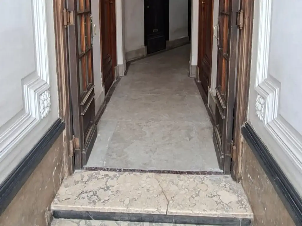 Foto de Alquiler oficina - Dr. Carlos A. Gianantonio 3900 (Almagro), imagen 1