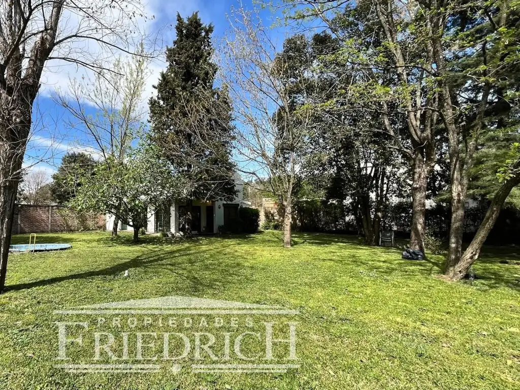 Foto de CASA QUINTA EN VENTA CON AMPLIO PARQUE - GRAL RODRIGUEZ, imagen 1