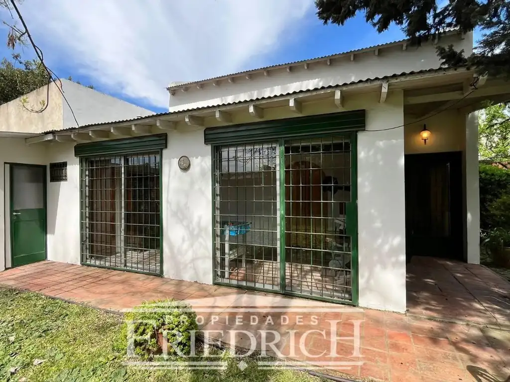 Foto de CASA QUINTA EN VENTA CON AMPLIO PARQUE - GRAL RODRIGUEZ, imagen 2