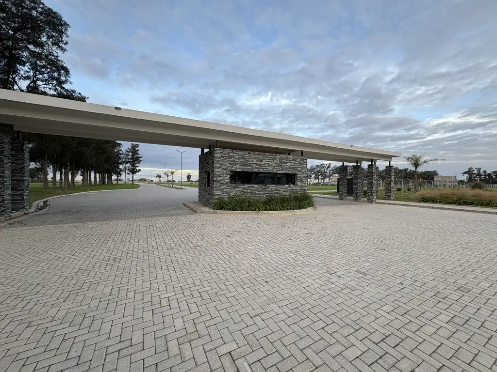 Foto de CASA EN VENTA, Barrio Catema Village, imagen 2