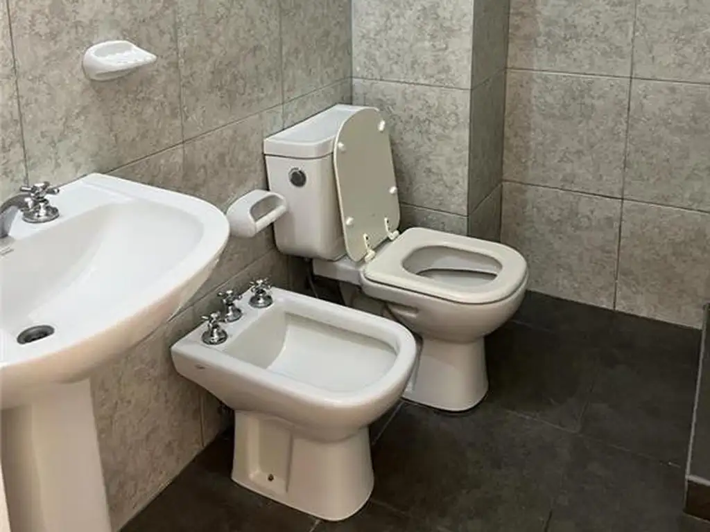 Foto de DEPARTAMENTO 2 AMBIENTES - VILLA CENTENARIO, RESISTENCIA, imagen 5
