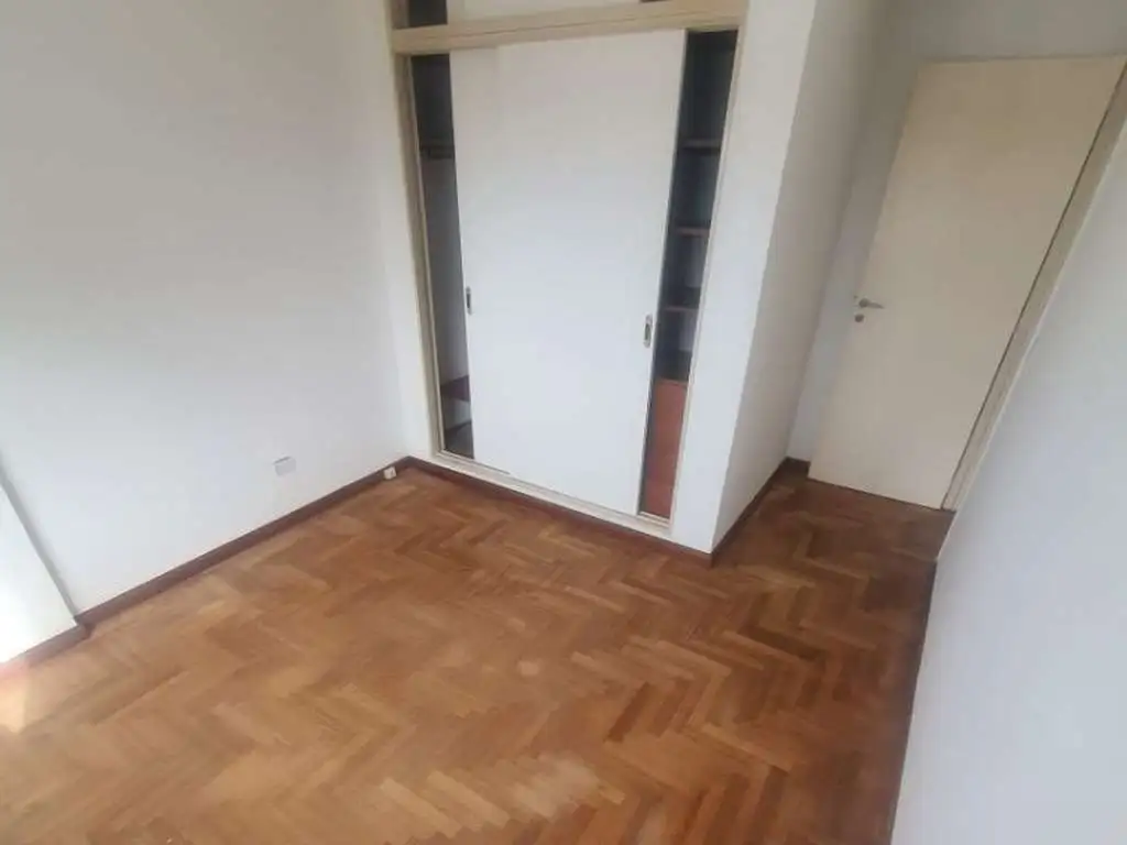 Foto de Excelente 3 ambientes Vila Luro- Torres Blancas con Cochera fija, imagen 5