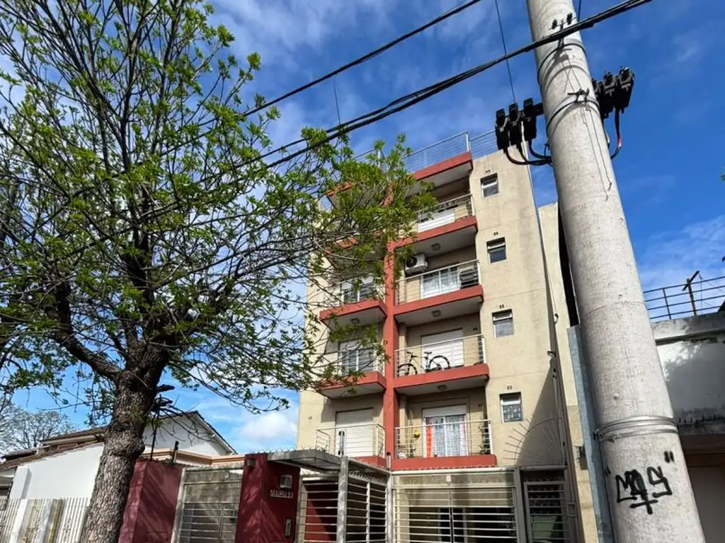 Foto de Departamento - Alquiler - Argentina, Morón - Maipu 53, imagen 1