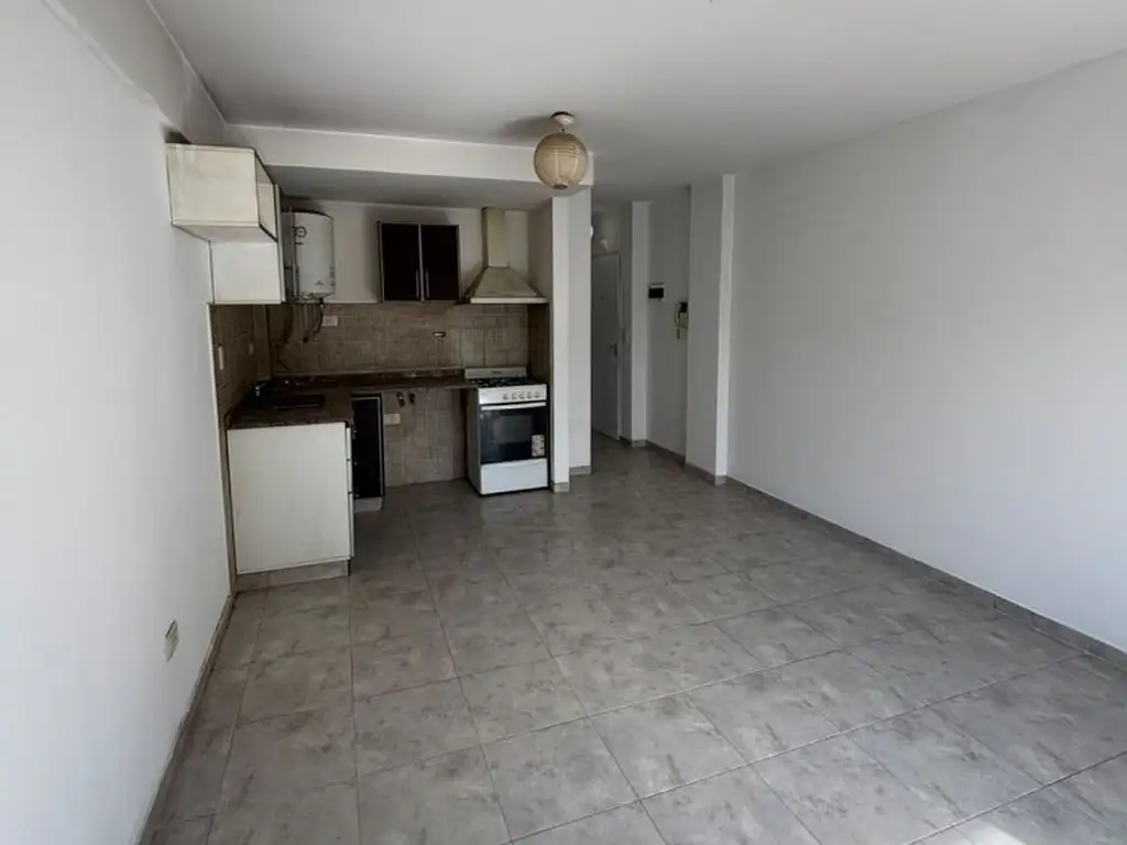 Foto de Departamento - Alquiler - Argentina, Morón - Maipu 53, imagen 3