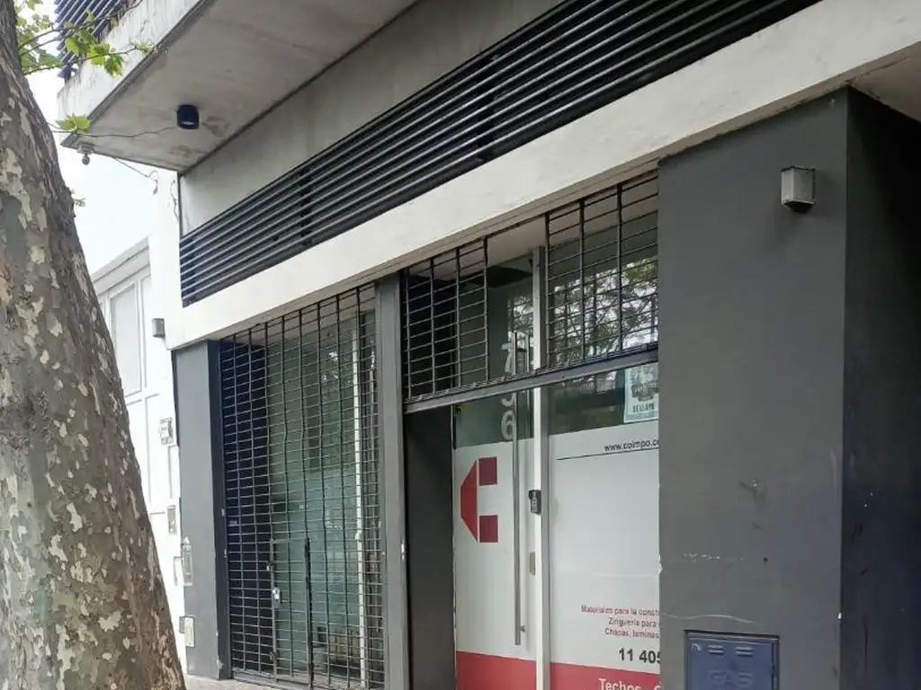 Foto de Local en Alquiler - Flores, imagen 4