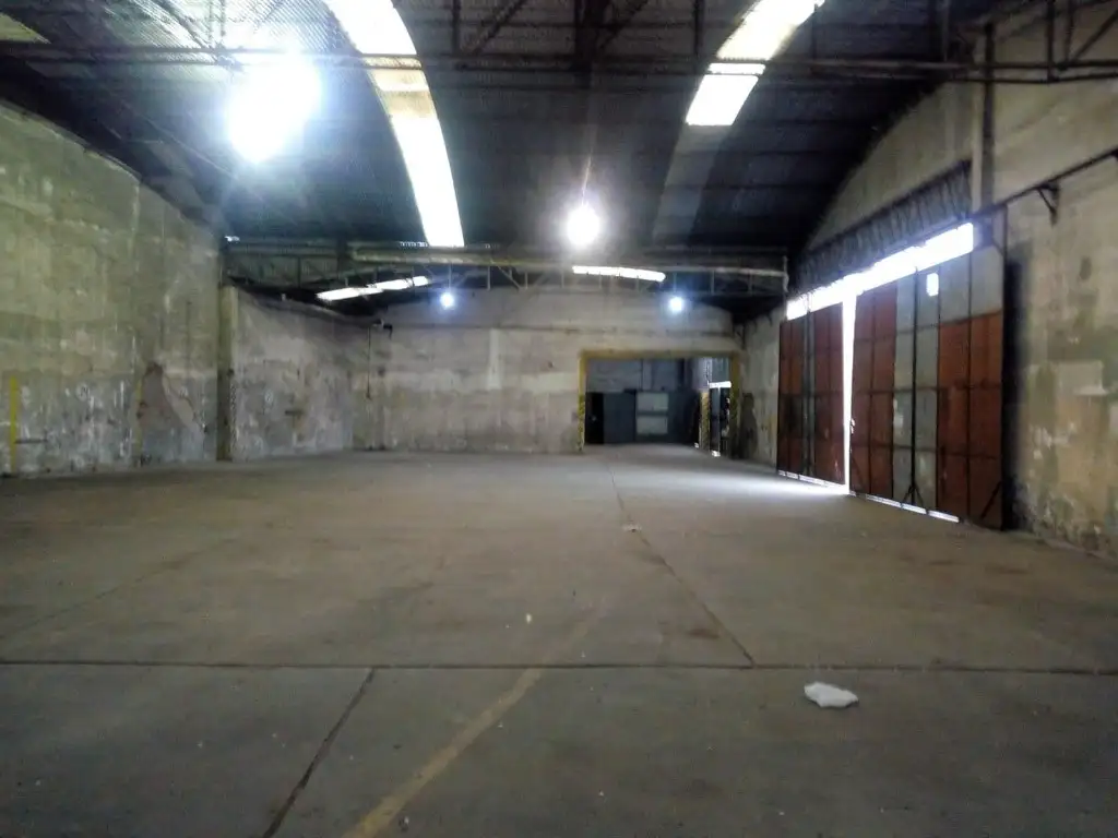 Foto de PLAYA + 700 M2 DEPÓSITO LANÚS, imagen 2