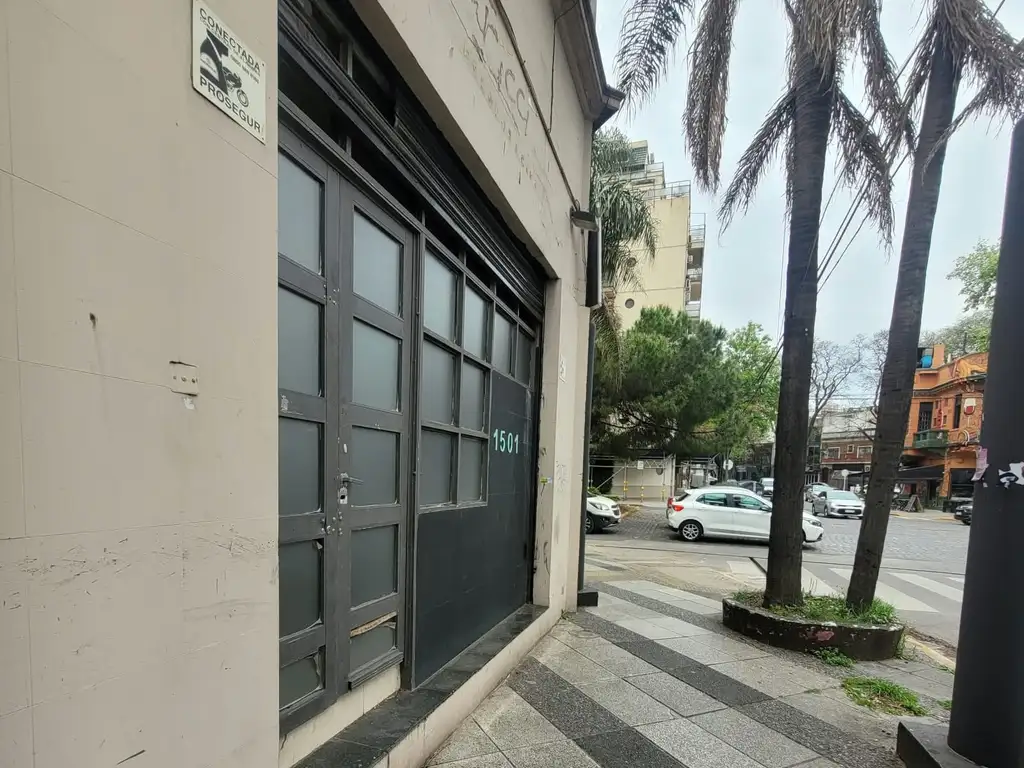 Foto de Excelente Local Comercial 60 Mts Holmberg 1500. Villa Ortuza, imagen 1