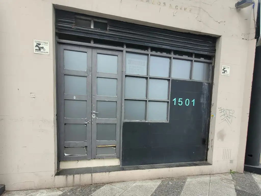 Foto de Excelente Local Comercial 60 Mts Holmberg 1500. Villa Ortuza, imagen 3