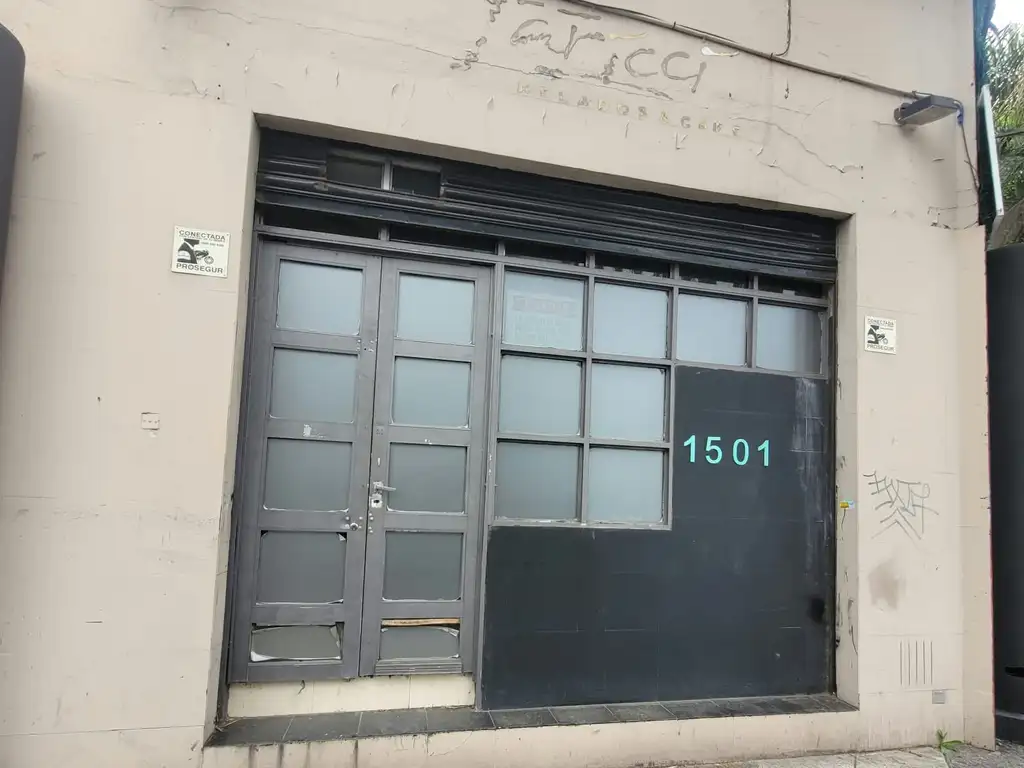 Foto de Excelente Local Comercial 60 Mts Holmberg 1500. Villa Ortuza, imagen 4