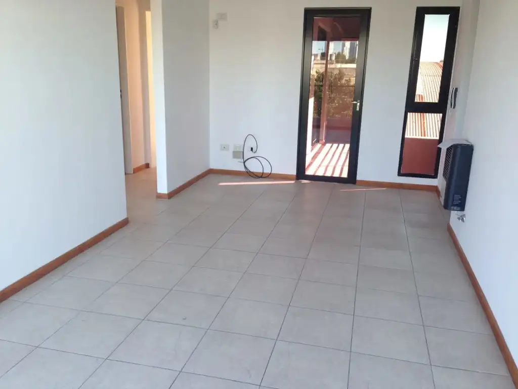Foto de Departamento en alquiler - Cangallo 191 bis, imagen 2
