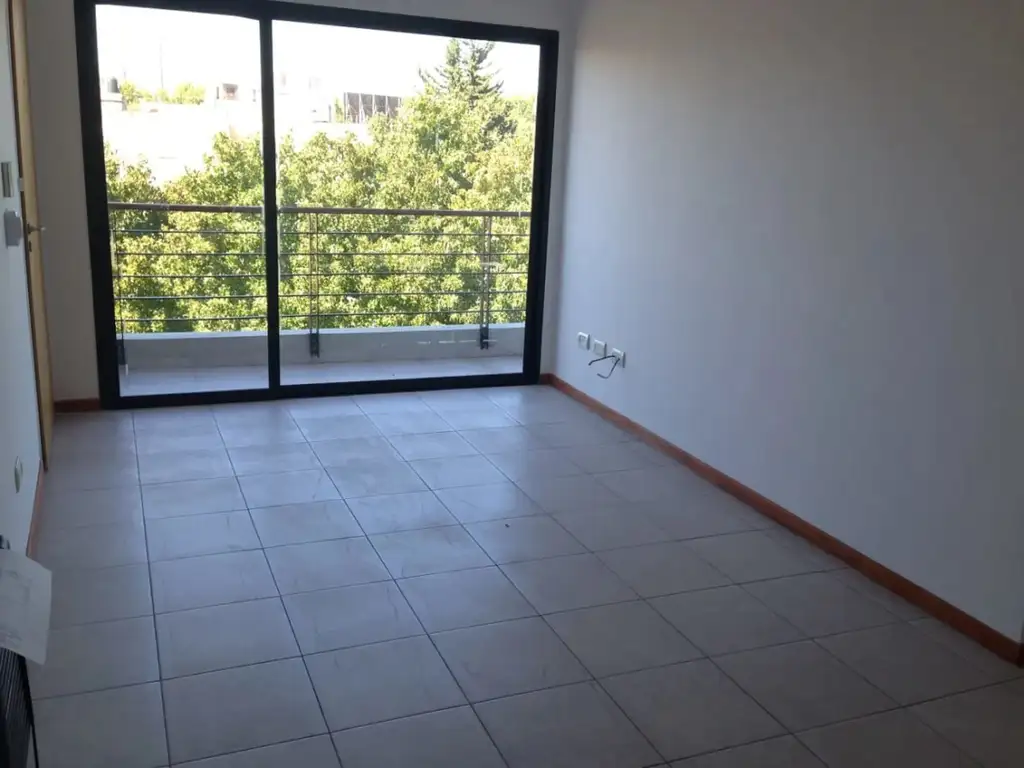 Foto de Departamento en alquiler - Cangallo 191 bis, imagen 3