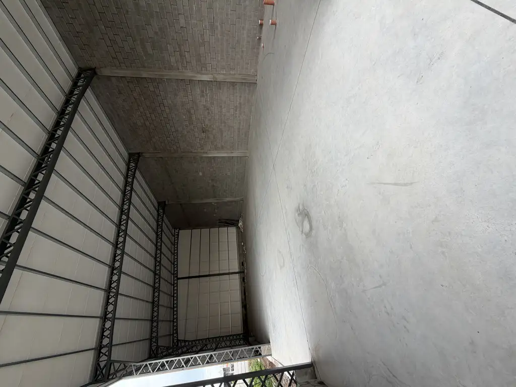 Foto de Galpón en venta en Pujol y Primera Junta – 297 m², imagen 4