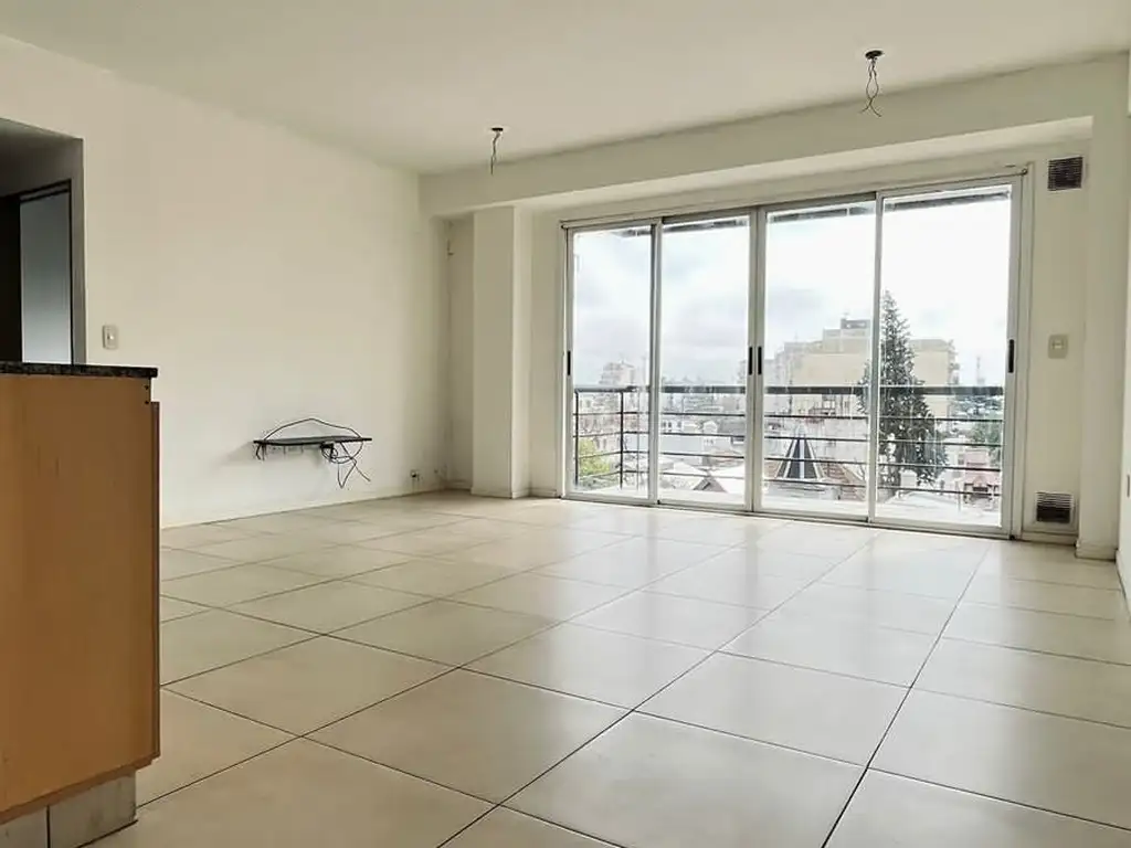 Foto de DEPARTAMENTO EN ALQUILER CON COHERA EN VILLA LURO, imagen 3