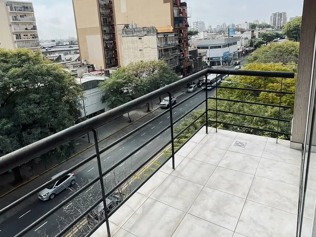 Foto de DEPARTAMENTO EN ALQUILER CON COHERA EN VILLA LURO, imagen 4