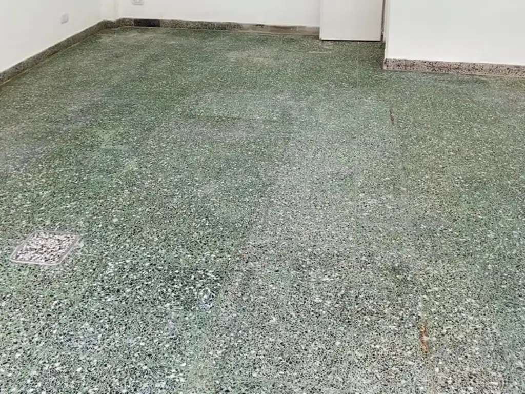 Foto de ALQUILER - LOCAL 40m2 en Villa Ballester, San Martin, G.B.A. Zona Norte, imagen 1
