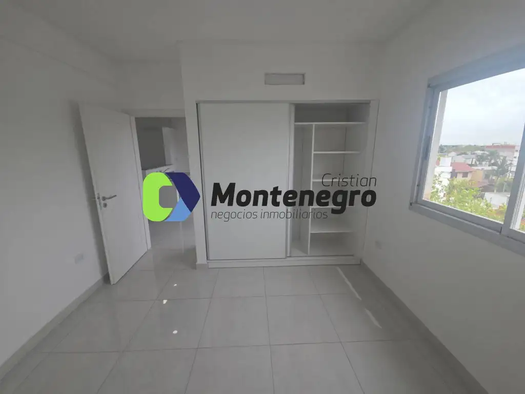Foto de ALQUILER DEPARTAMENTO BERAZATEGUI 2 AMBIENTES CON COCHERA, imagen 5